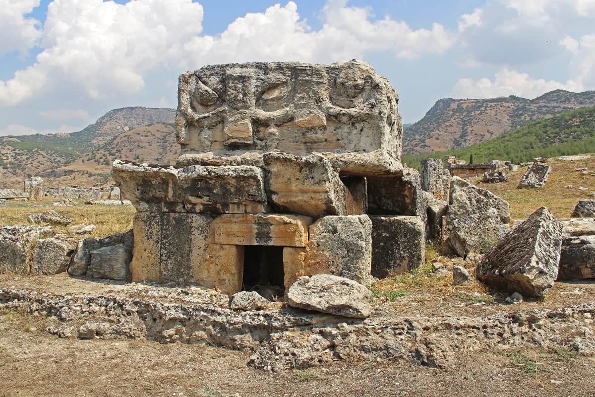 6 días por Capadocia, Pamukkale y Éfeso 2 Yacimientos de Hierápolis